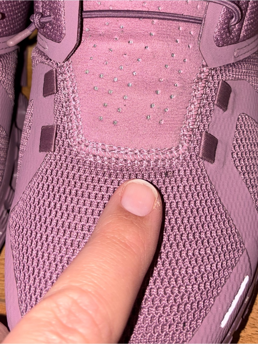 On Cloud 5 Women’s Athletic Running Shoe Sneakers, pink fig/quartz - size 8.5 - Picture 11 of 11